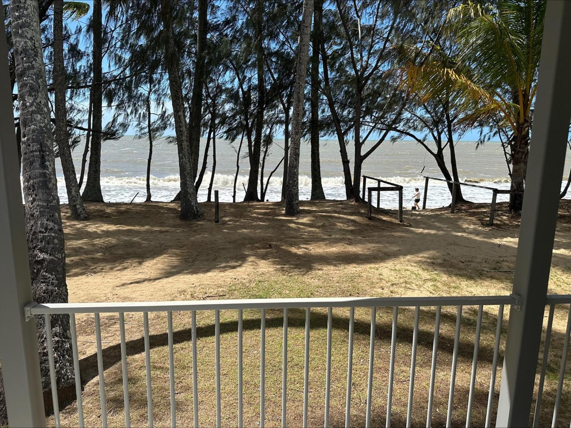 Ellis Beach Oceanfront Holiday Park Palm Cove Exterior foto